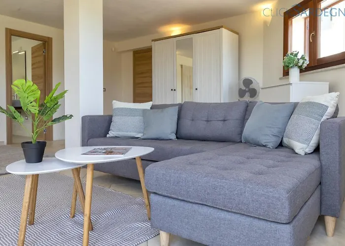 With Pool, Private Parking, Air Conditioning, 5 Bedrooms And 4 Bathrooms Alguer