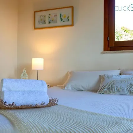 With Pool, Private Parking, Air Conditioning, 5 Bedrooms And 4 Bathrooms Βίλα *