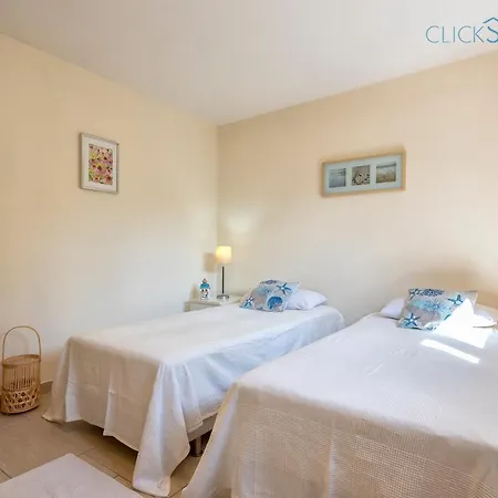 With Pool, Private Parking, Air Conditioning, 5 Bedrooms And 4 Bathrooms Αλγκέρο