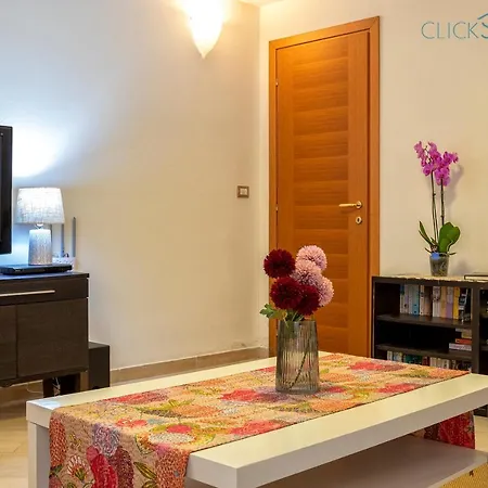 With Pool, Private Parking, Air Conditioning, 5 Bedrooms And 4 Bathrooms Αλγκέρο